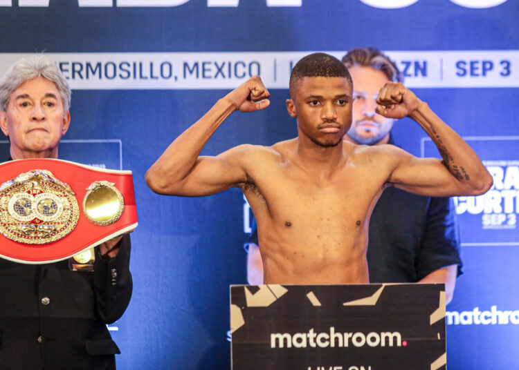 Sivenathi Nontshinga Triumphs as IBF Light Flyweight Champion and Secures Boxer of the Year Award