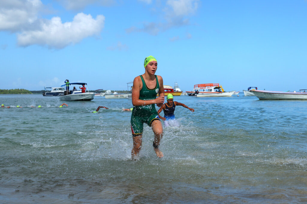 Resolute Ribbink blazing her own trail to triathlon glory