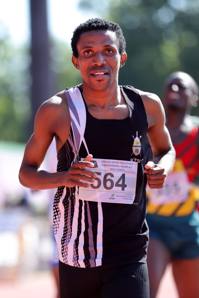 Tshepo Tshite Sets New South African 1500m Record in Paris
