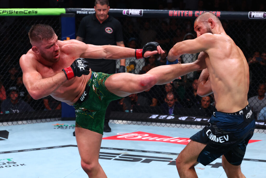 Du Plessis Outgunned in Chicago – But Vows to Return Stronger