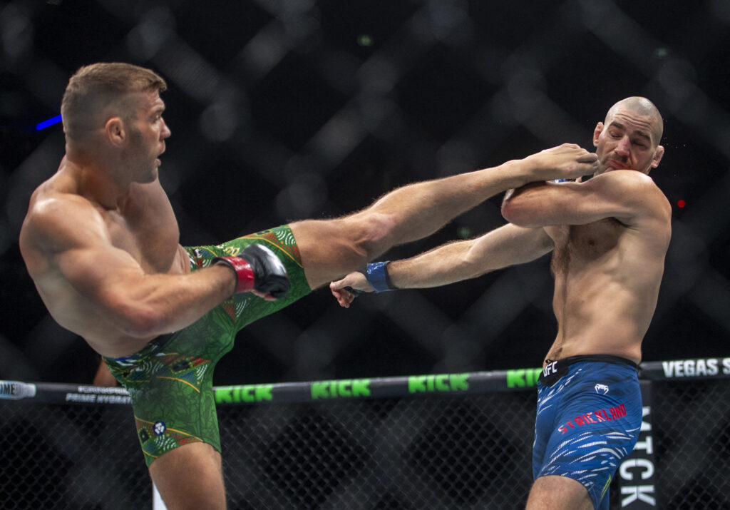 Chicago Showdown: Du Plessis vs. Chimaev Set for Middleweight Supremacy