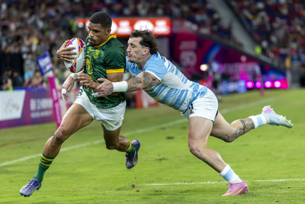 South Africa’s Sevens Squads Bounce Back on Day Two to Keep Hong Kong Hopes Alive