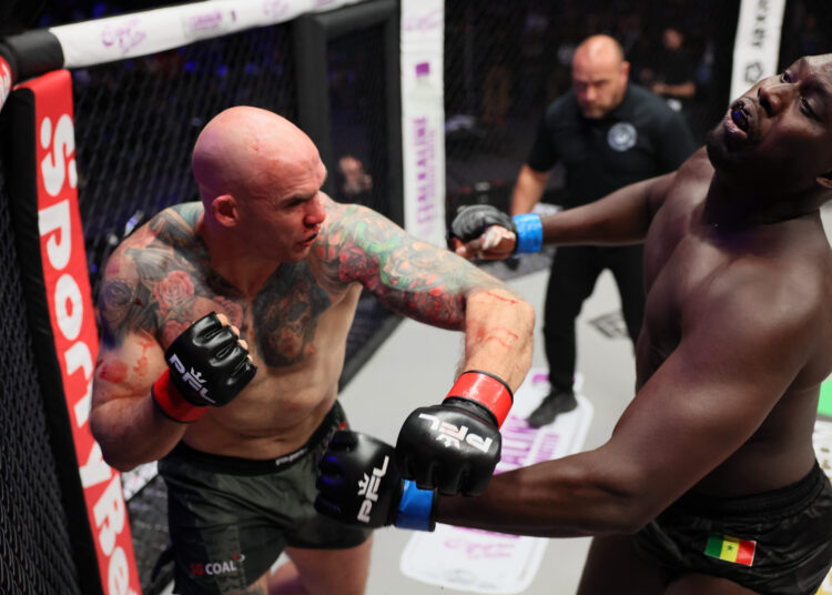 Surviving the Senegalese Giant: Clarke’s Left Hook Sends Sunbet Arena into Frenzy