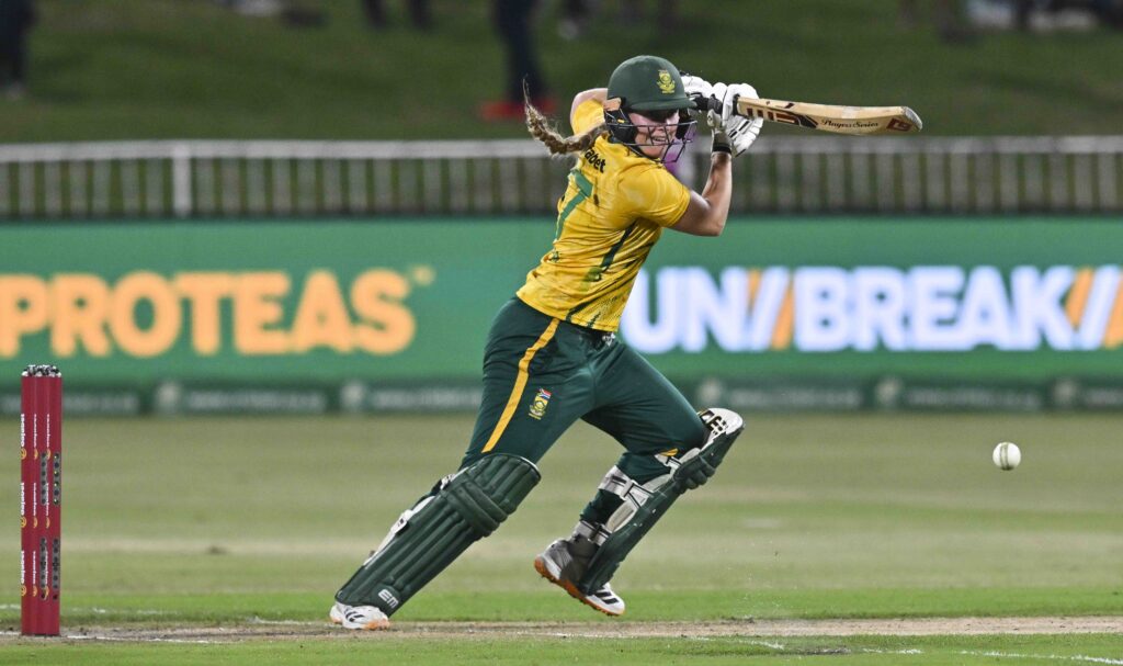 Proteas Women outclass India to secure victory in first T20I in Durban