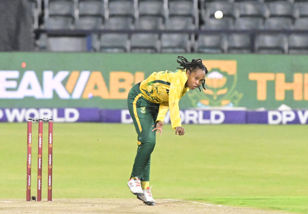 Wolvaardt’s historic blitz powers Proteas to series win over India in record chase