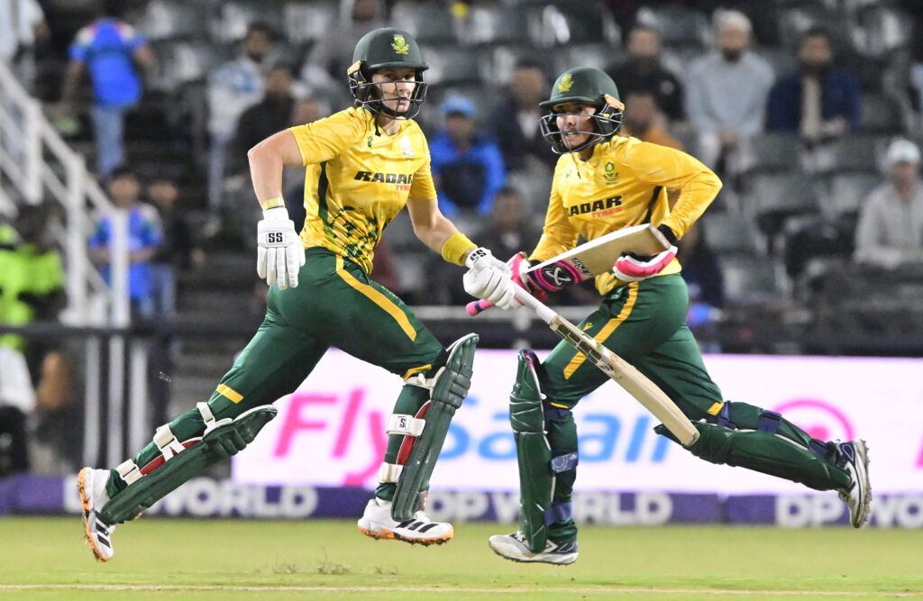 Wolvaardt’s historic blitz powers Proteas to series win over India in record chase
