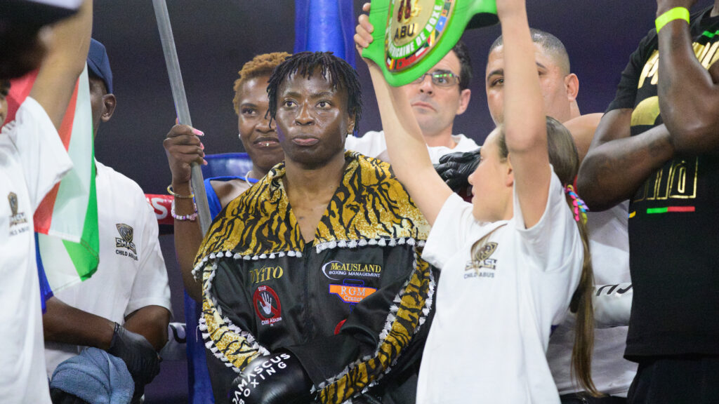 Hadebe set for WBF World Title bout at historic 'Battle on the Island'
