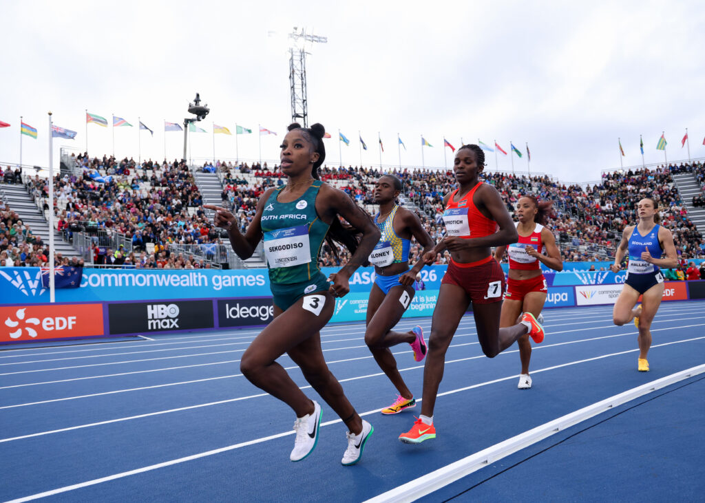 Team SA Athletics Day 1: Le Roux Claims Fourth as Sprinters and Sekgodiso Advance