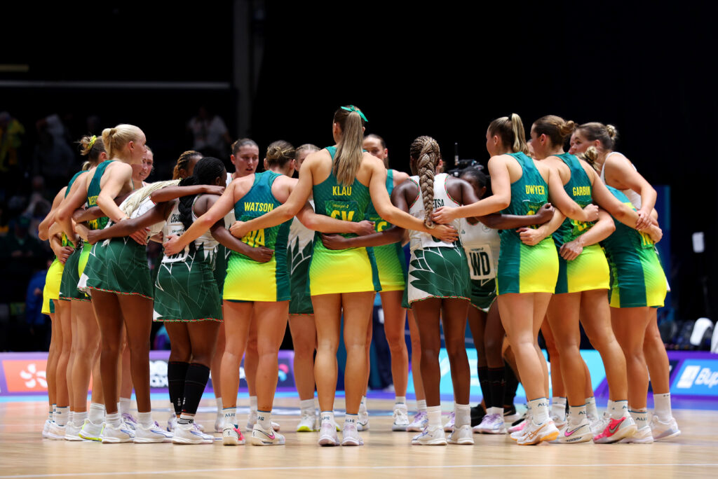 Valiant Proteas fall to Australia, setting up winner-takes-all clash with England