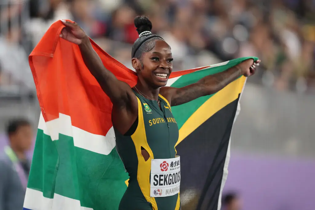 Crowned by Greatness: The Golden Night at Sun City