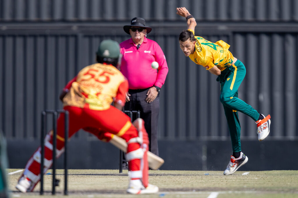 Blistering Brevis Smashes South Africa to Dominant Victory Over Zimbabwe