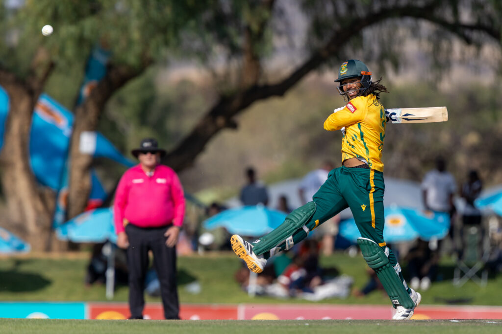 Blistering Brevis Smashes South Africa to Dominant Victory Over Zimbabwe